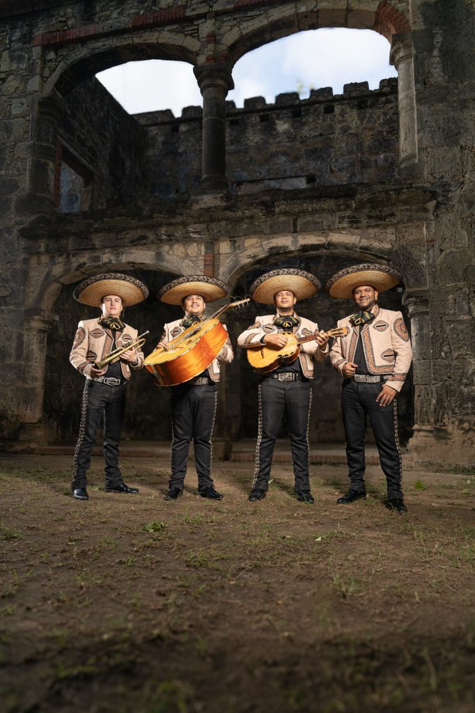 Mariachi Tequila RD, el autentico mariachi de Santo Domingo 1